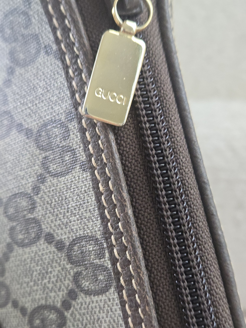 Vintage Gucci GG Monogram Cosmetic Pouch / Clutch - Picture 3 of 16